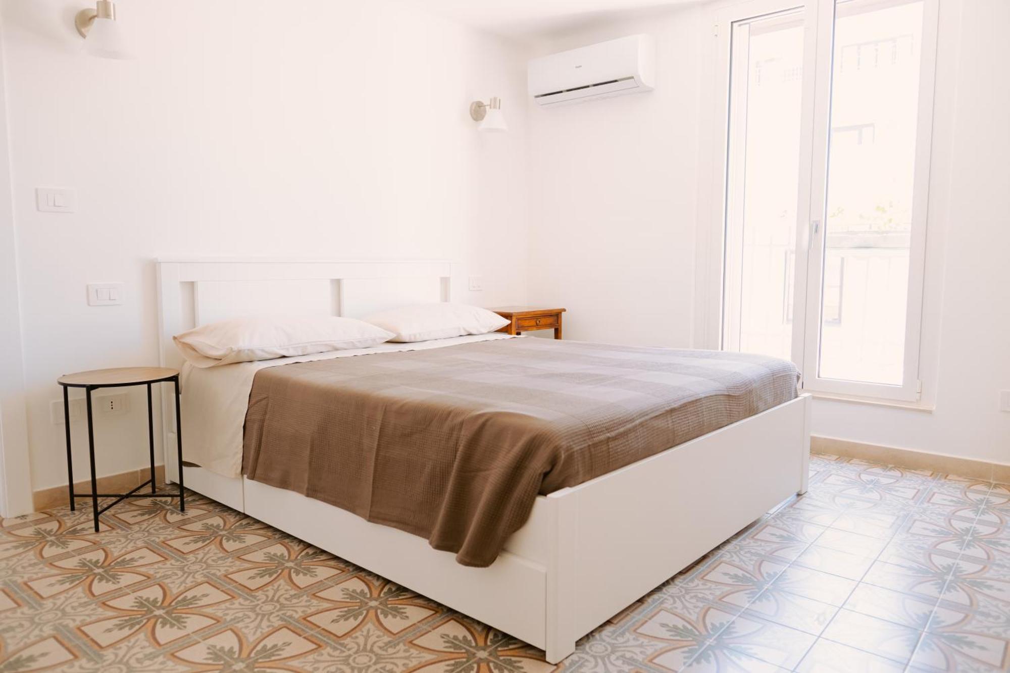 Casa Antonia - Terrace & Suites Bari Exterior photo